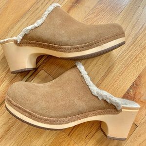 Crocs Sherpa Line Mule